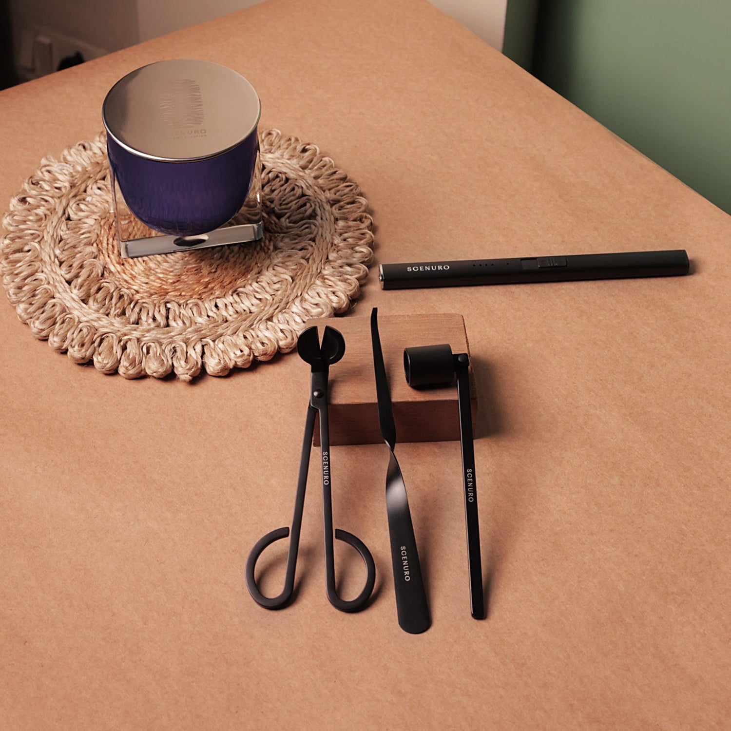 Candle Experience - Black